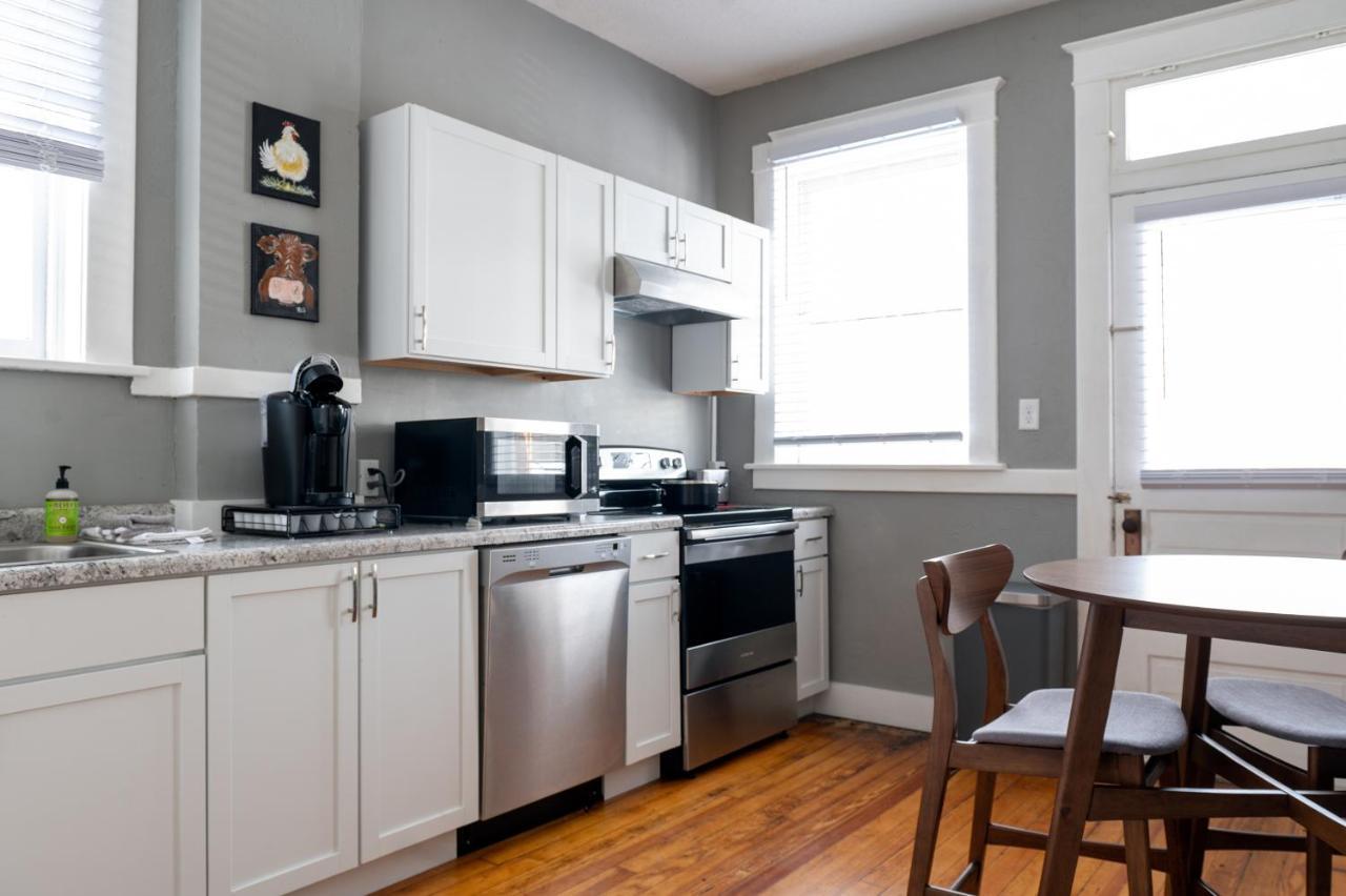 Updated 3 Bedroom Unit With Balcony! Cape Girardeau Exterior foto