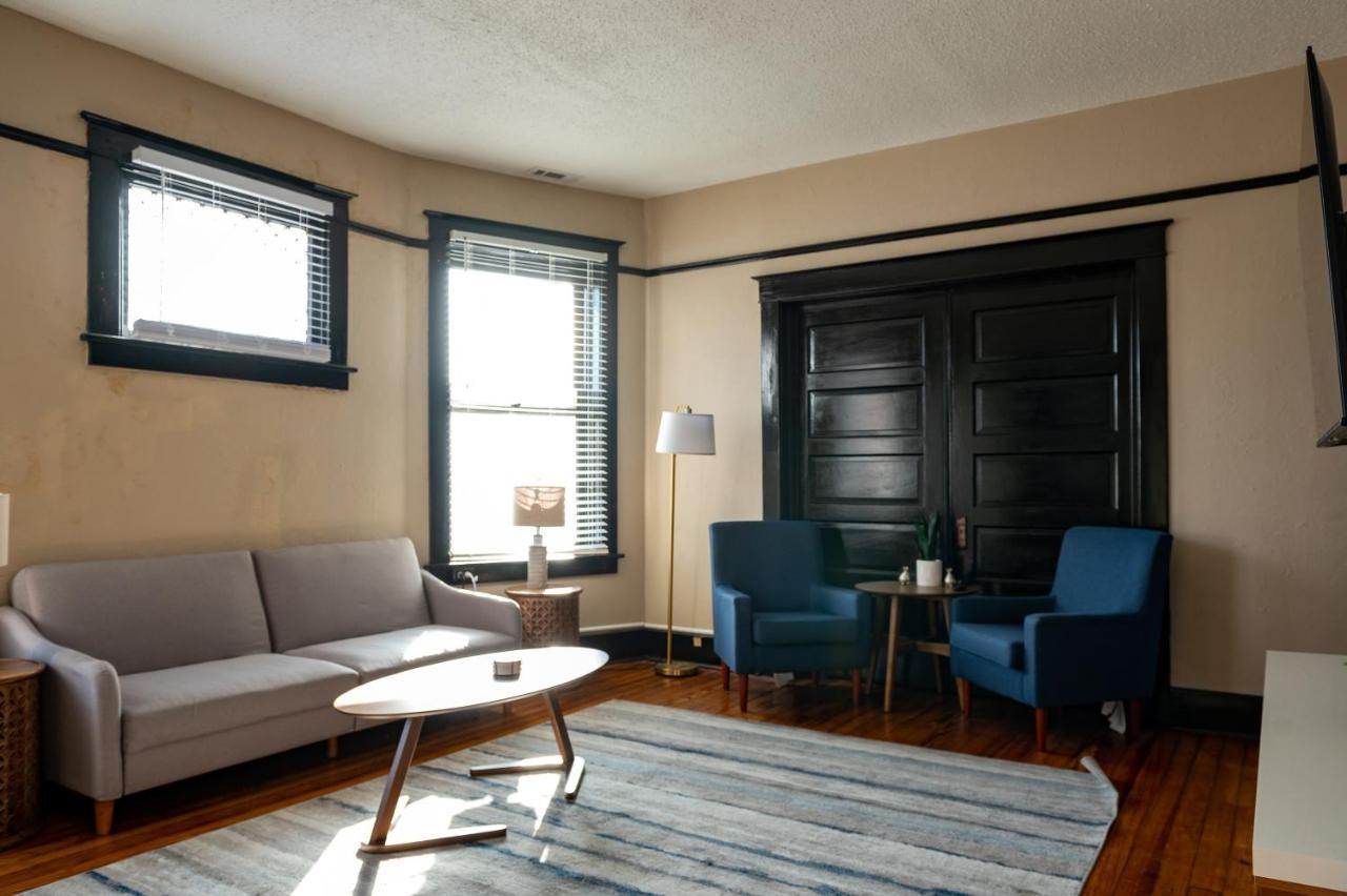 Updated 3 Bedroom Unit With Balcony! Cape Girardeau Exterior foto
